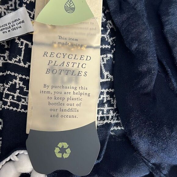 Quagga Green Label Women's Pompom Accent Scarf In Blue One Size NWT - Picture 4 of 12